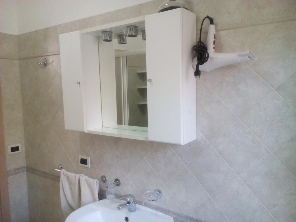 Appartamento Vallone Petrara Reggio di Calabria Rum bild