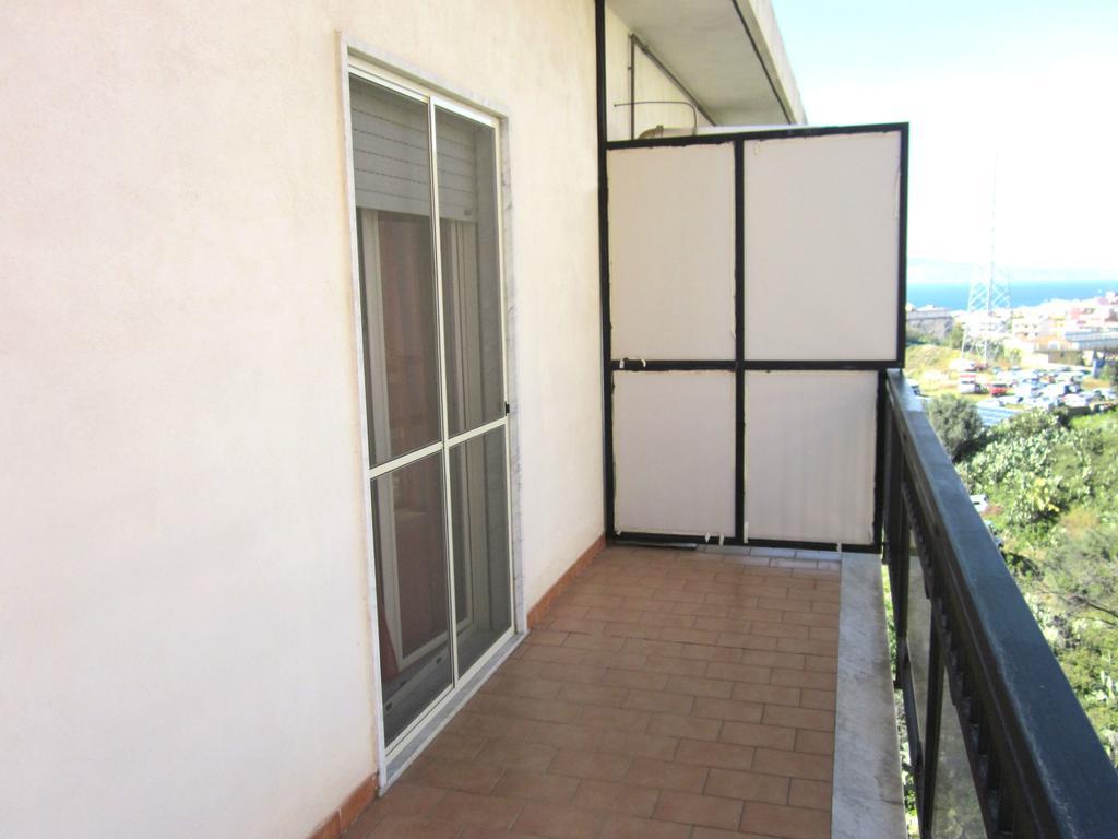 Appartamento Vallone Petrara Reggio di Calabria Exteriör bild